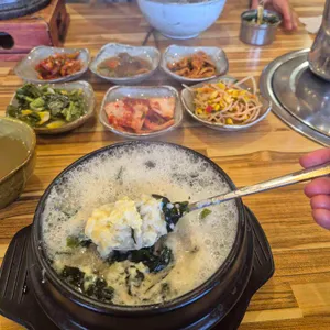 유정이네통영굴밥 사진