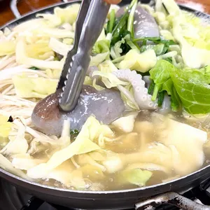 빨간거 짱구네 사진