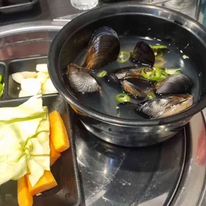 막회 해산물 투성이 사진