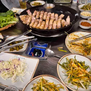 할매솥뚜껑삼겹살 대표 사진