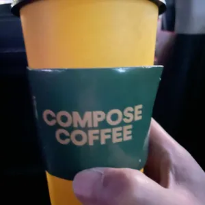 컴포즈커피 리뷰 사진