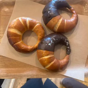 베통 바이 멜로워 사진