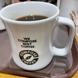 컴포즈커피 사진