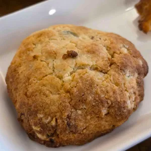 데미안 대표 사진