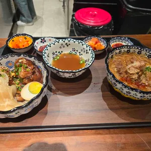 시먼당 대표 사진