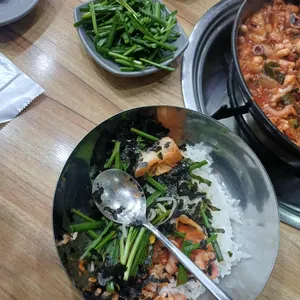 국이네낙지볶음 사진