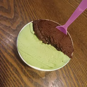 젤라떼리아 사진 1