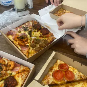 디트로이트 1달러 피자 사진