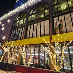 언더더트리 대표 사진