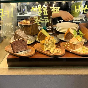 이리데센트 리뷰 사진