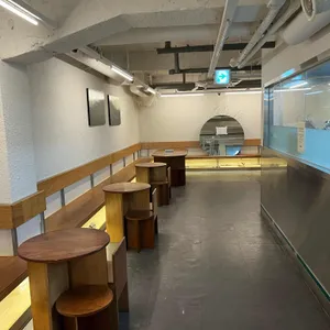 라운드앤드 리뷰 사진