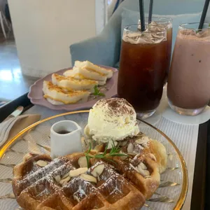 카페 에이프릴 대표 사진