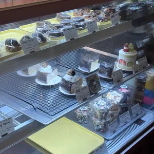 디저트릭 리뷰 사진