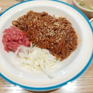 육회바른연어 대표 사진