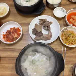 미미순대국 사진