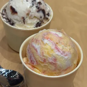 배스킨라빈스 대표 사진