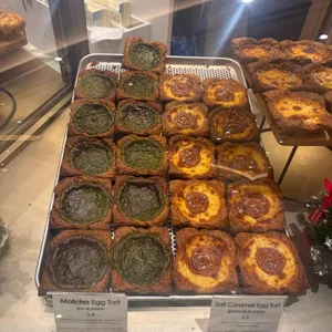 이스트우드 대표 사진