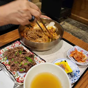 솥밥신 대표 사진