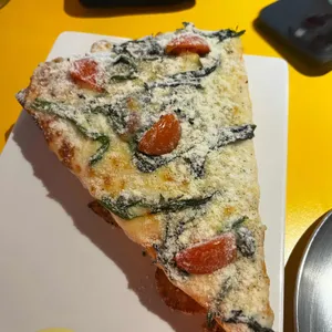 더 할랄 핏짜 홍대 사진