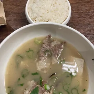 육당헌 대표 사진