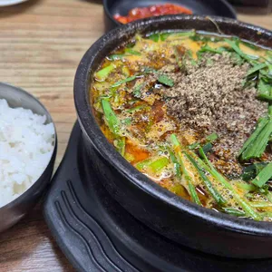 서원골유황오리 사진