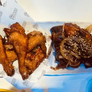 한앤둘치킨 리뷰 사진