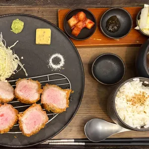 카산도 대표 사진