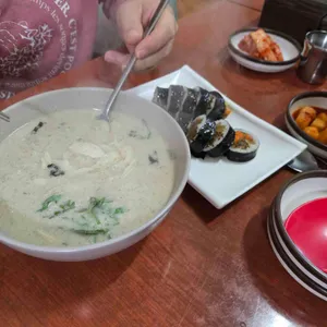 산에들칼국수 사진 2