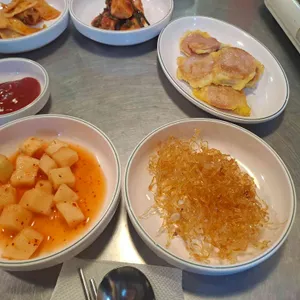 양푼이 김갈동 대표 사진