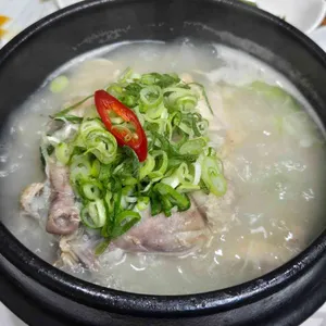 유진삼계탕 대표 사진