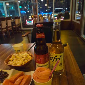 베이스캠프 보트장 사진 1