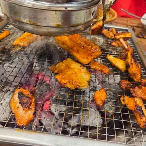 홍천조박사화로구이 사진