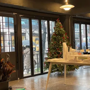 얼반스퀘어 사진