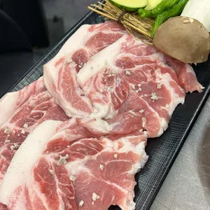 1번지목살 사진