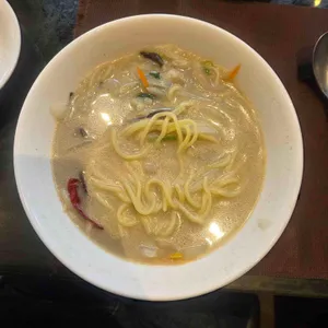 명주 대표 사진