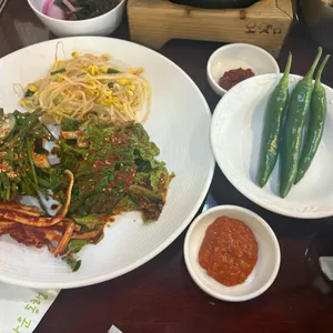 오얏리 돌솥밥 사진