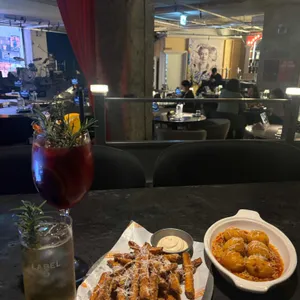 이들스 대표 사진