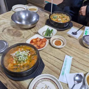 밀리내감자탕 사진