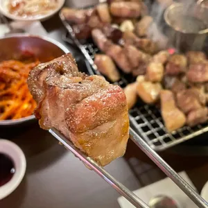 일통왕소금구이 사진