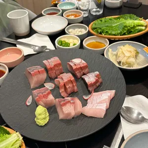 진주식당 사진 1