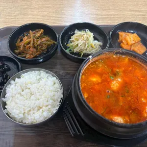 돈까스랑찌개랑 대표 사진