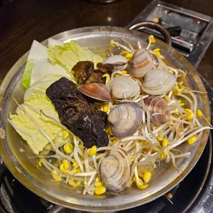 최지성의 해물칼국수 사진