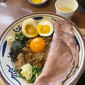 멘야호타루 사진