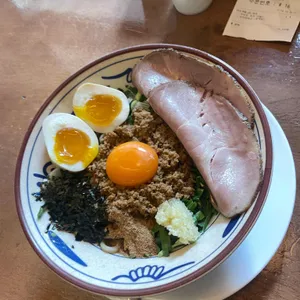 멘야호타루 사진