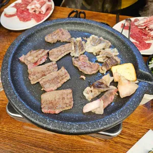 암소한마리 대표 사진