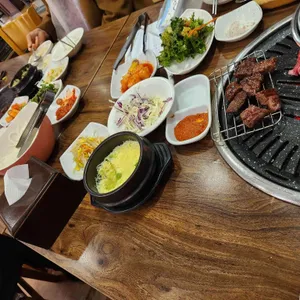 암소한마리 대표 사진