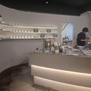 콘티뉴이티 대표 사진