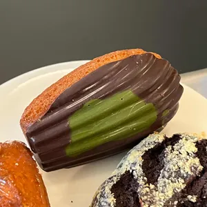 스페셜 땡스 투 사진