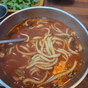 공주 얼큰이 칼국수 쭈꾸미 사진