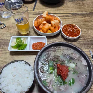 소문난순대국왕족발 사진